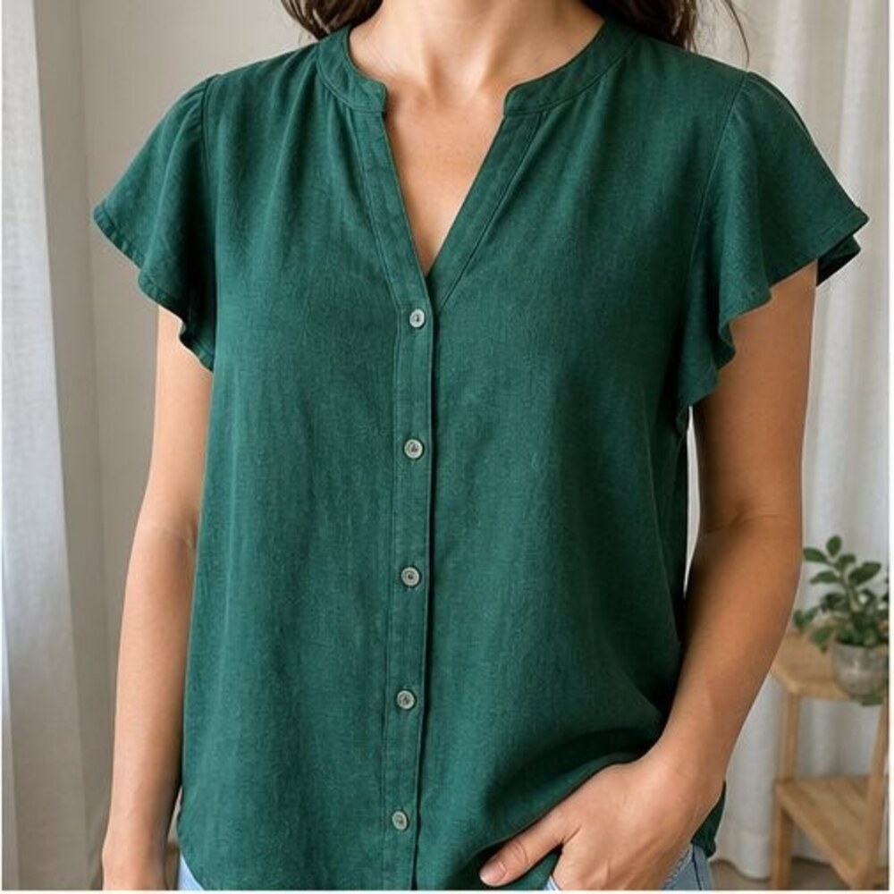 Emerald Button Blouse - Picture 2 of 6